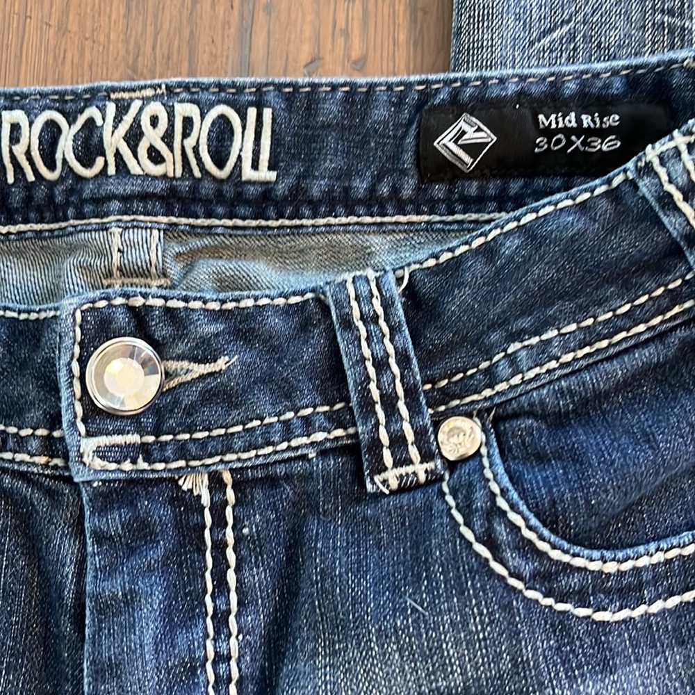 Mid Rise Boot Cut - Picture 4 of 4